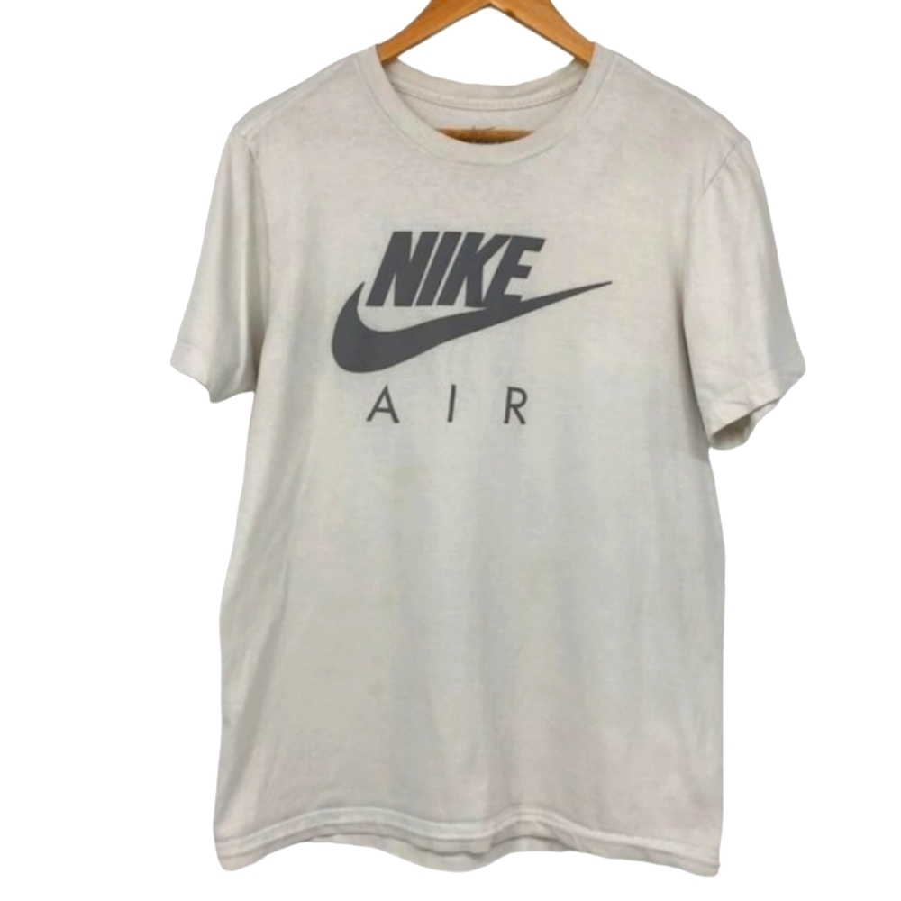 Men's White Nike Air Graphic T-Shirt Size Medium